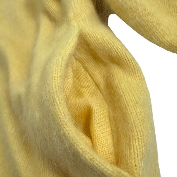 Venesha, High Quality Angora Yellow Cardigan Sweater - Picture 8 of 16